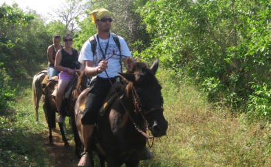 Tour  a  caballo  en  an Andres